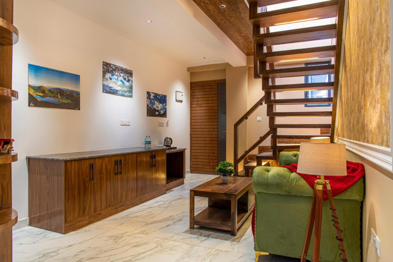 Hillcrest Heights Bed & Breakfast Kasauli Dış mekan fotoğraf