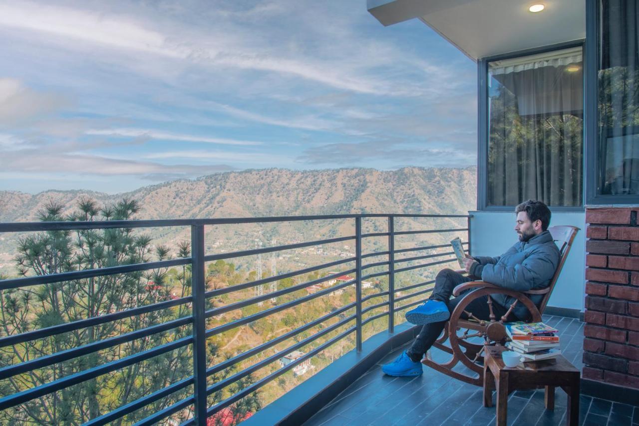 Hillcrest Heights Bed & Breakfast Kasauli Dış mekan fotoğraf